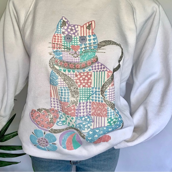v i n t a g e :: Slouchy Cute Grandma Core Cat Lady Sweater - Picture 9 of 11